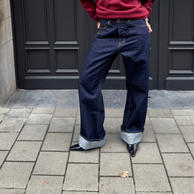 Jeans pants